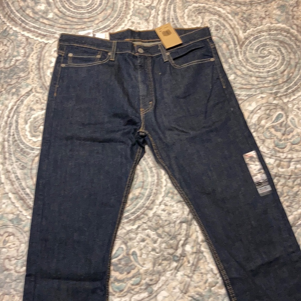 Levi’s 513 Slim Straight jeans